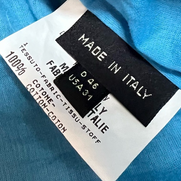 Marithe’ light Blue button front top very well made in Italy! Size US Medium - Picture 4 of 6